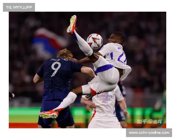 朗斯新援戈尔热兰出自里昂青训，职业生涯已逾十五载